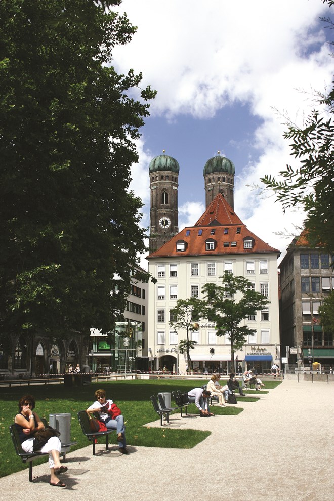 Münih her köşede bulunan parkları ile ünlü