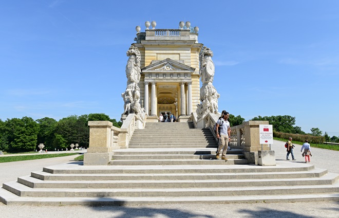 Schonbrunn Gloriette