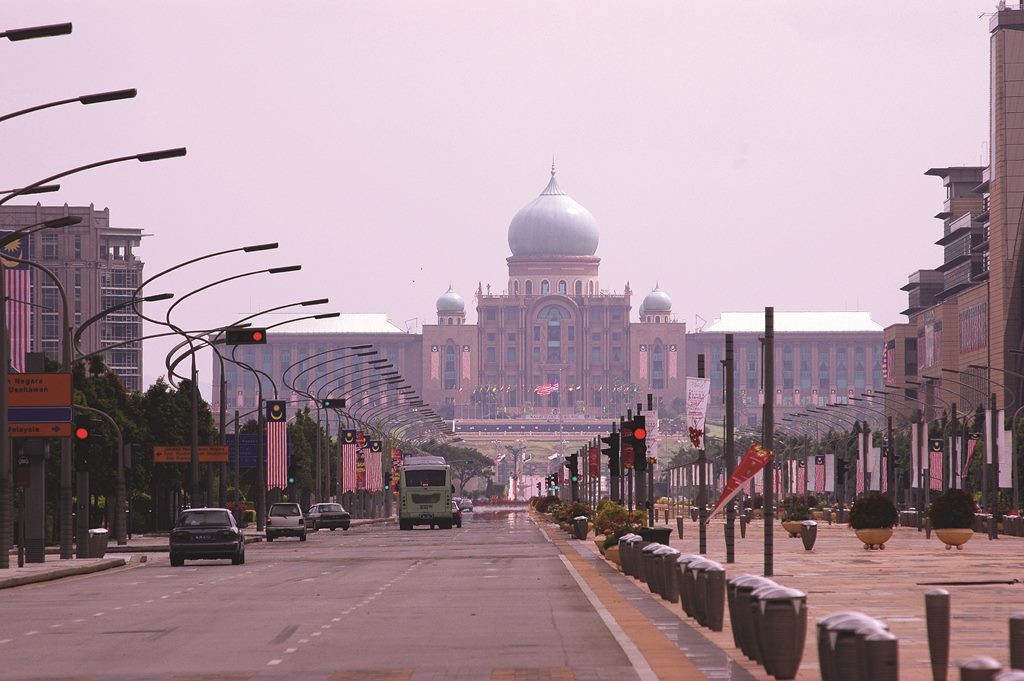 Putra-Jaya-Kuala-Lumpur-gezgindergi (3)